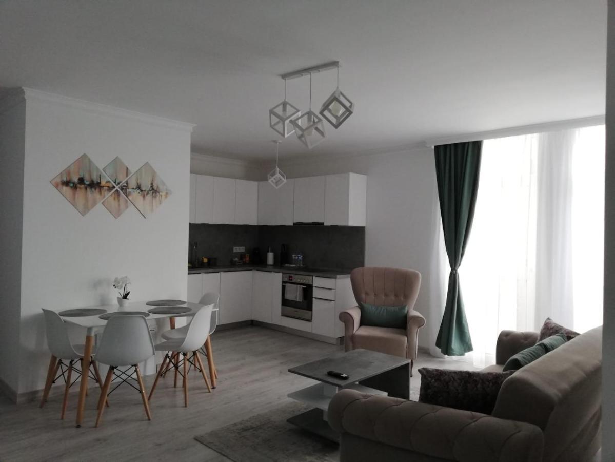 Happy Home Targu Mures Exterior photo